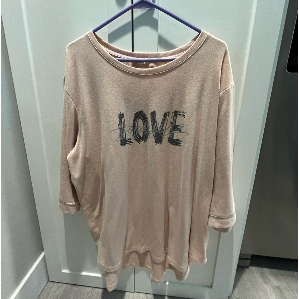 2x 3/4 sleeve sweatshirt